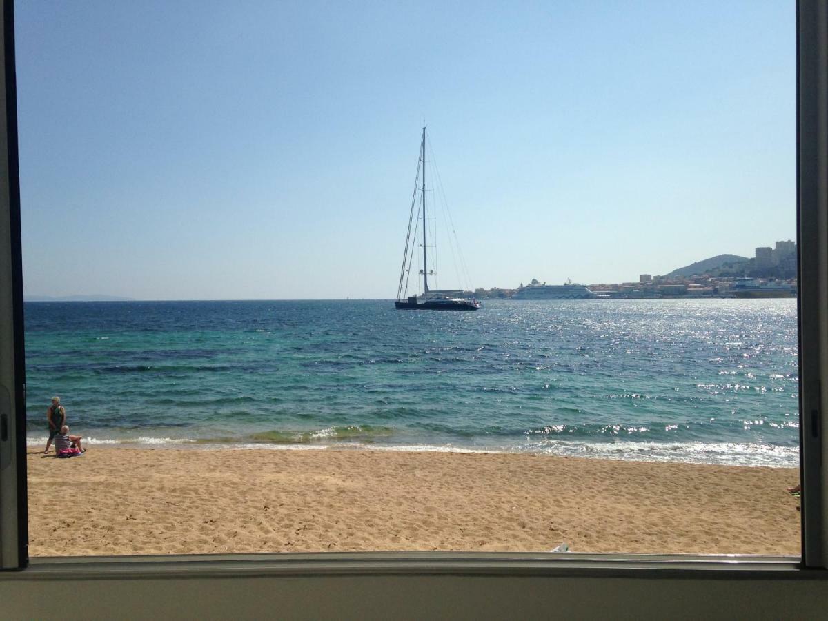 Pieds Dans L'eau * Ajaccio (Corsica)